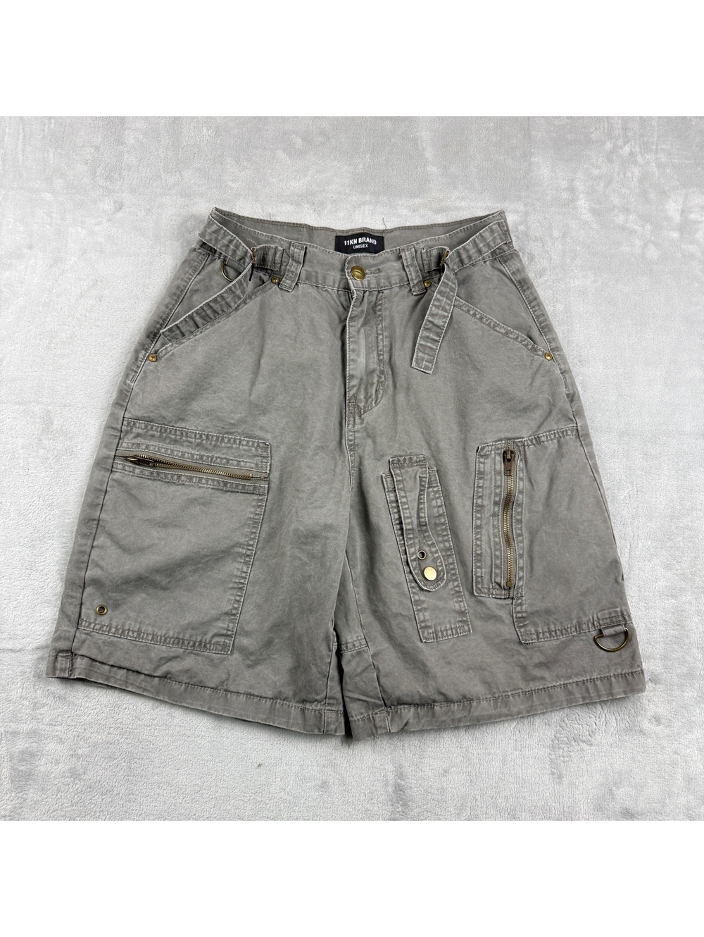 11KN Brand Unisex Gray Cargo Shorts Size M Utility Multi Pocket Zip Strap Y2K